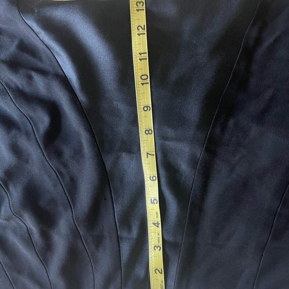 Talbot's Size 4 Petite Little Black Dress Chic LBD Elegant 4P cocktail funeral - Picture 9 of 12